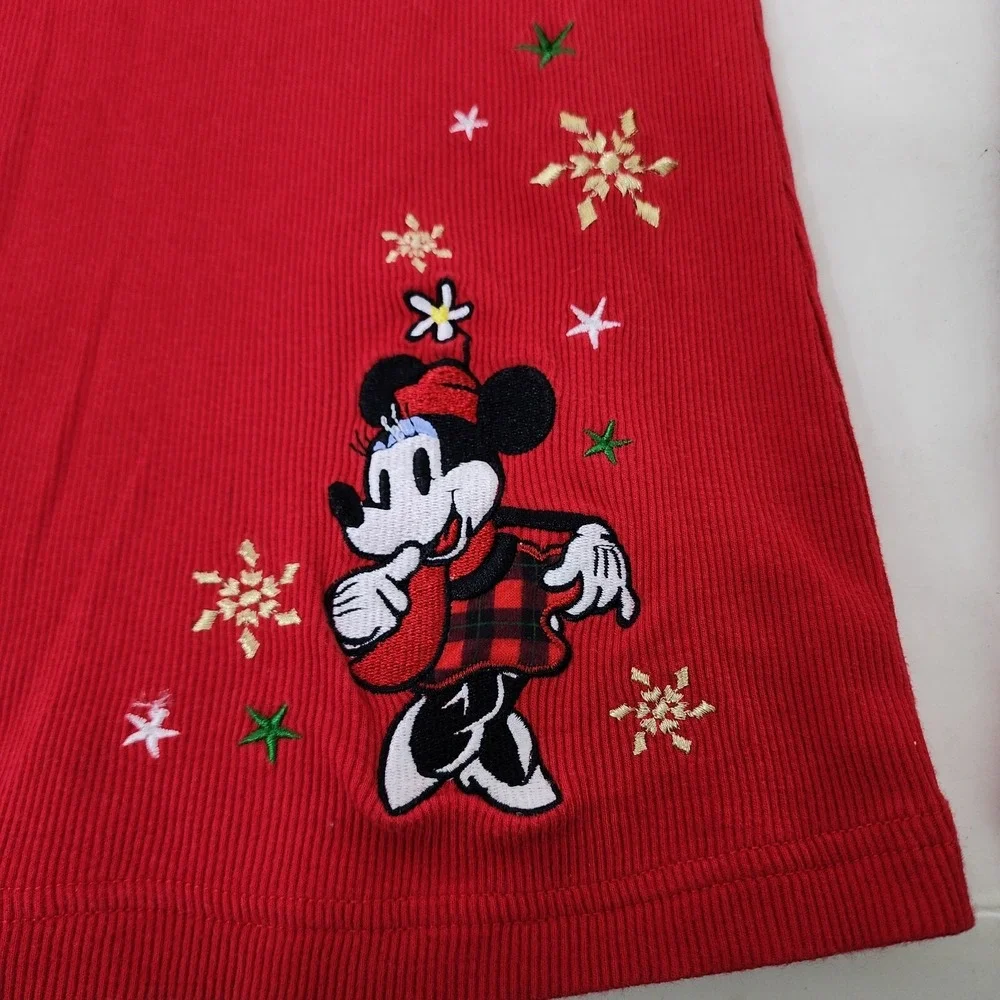 Disney Store Minnie Embroidered Shirt Womans Size Small‎ Red Longsleeve V Neck - Picture 2 of 9